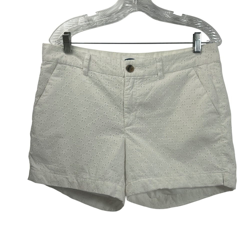 Old Navy Everyday Short Womens 8 White Eyelet Floral Mid-Rise Cotton Shorts
